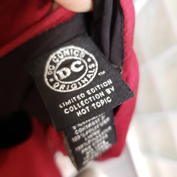 DC Comics Hot Topic Red Black Harley Quinn Formal Prom Party Dress Cospl… - Picture 8 of 9